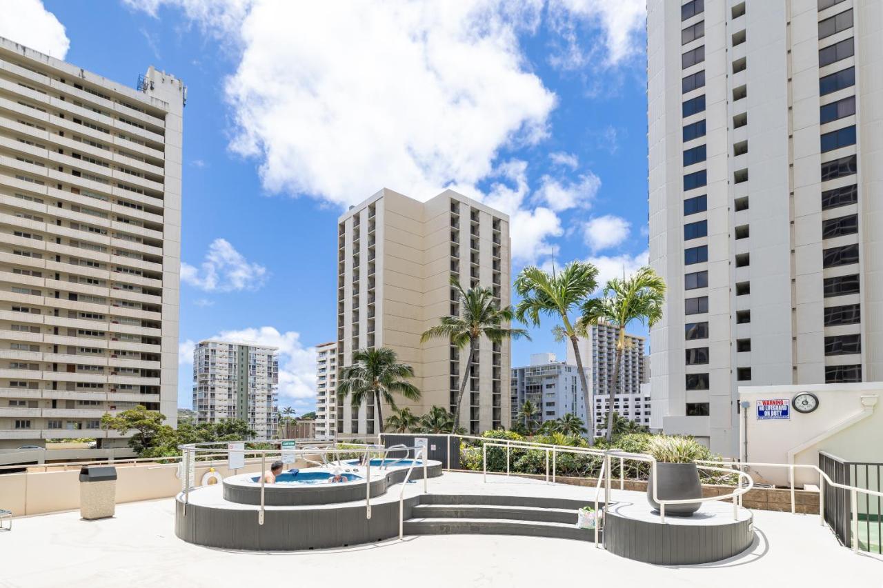 Renovated Ocean View Suite, Near Beach, Free Parking Honolulu Exteriér fotografie