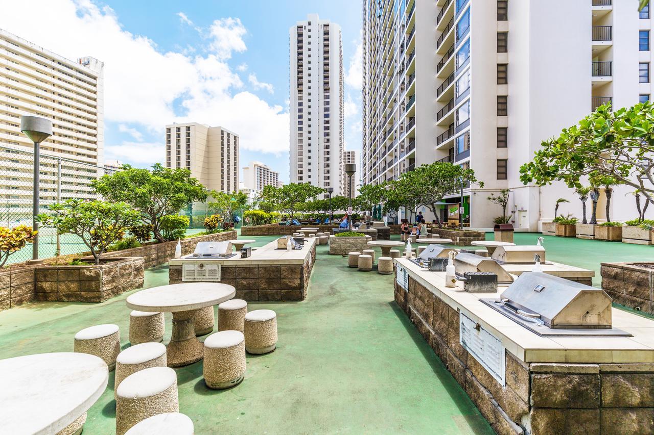 Renovated Ocean View Suite, Near Beach, Free Parking Honolulu Exteriér fotografie