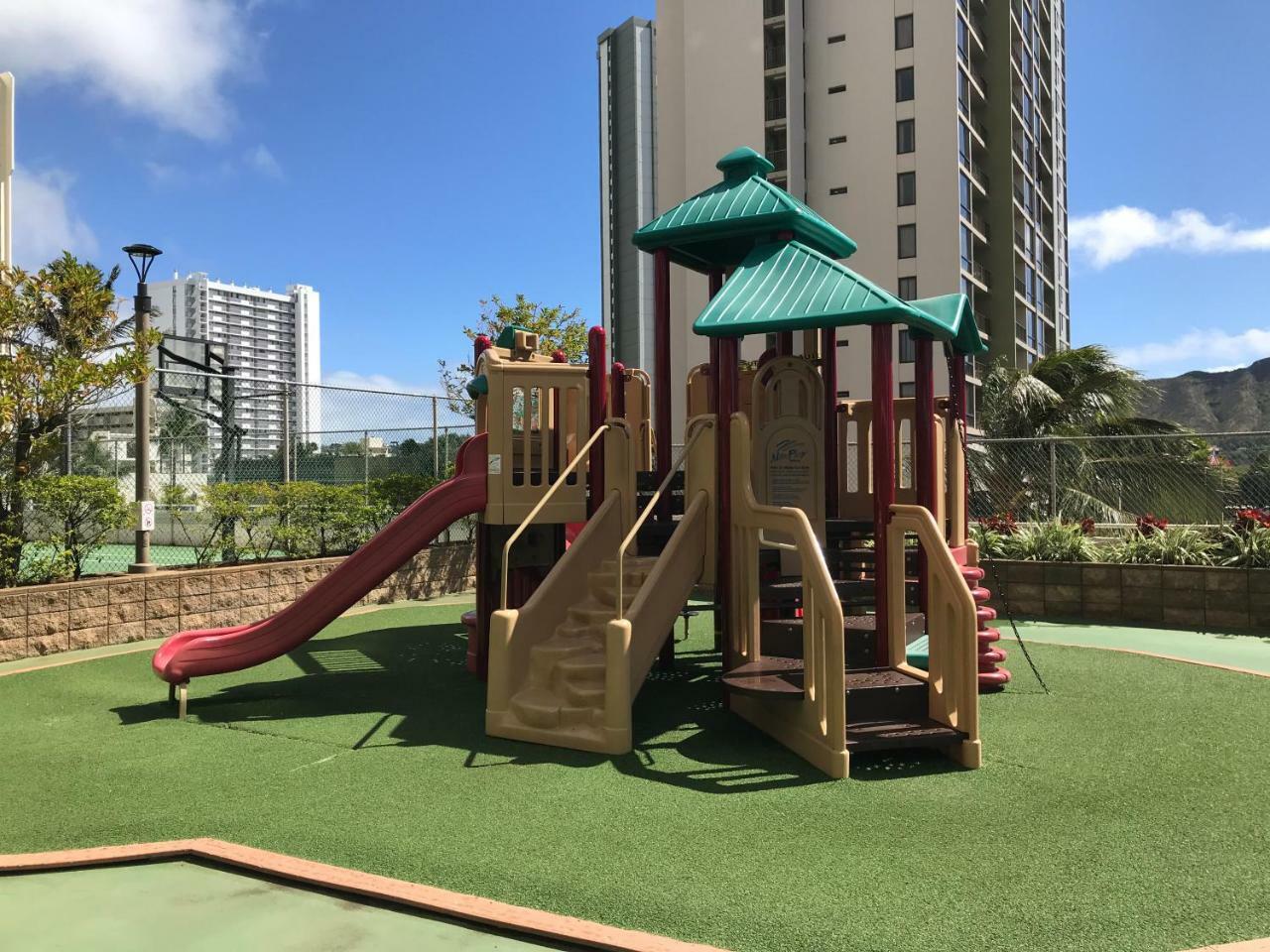 Renovated Ocean View Suite, Near Beach, Free Parking Honolulu Exteriér fotografie